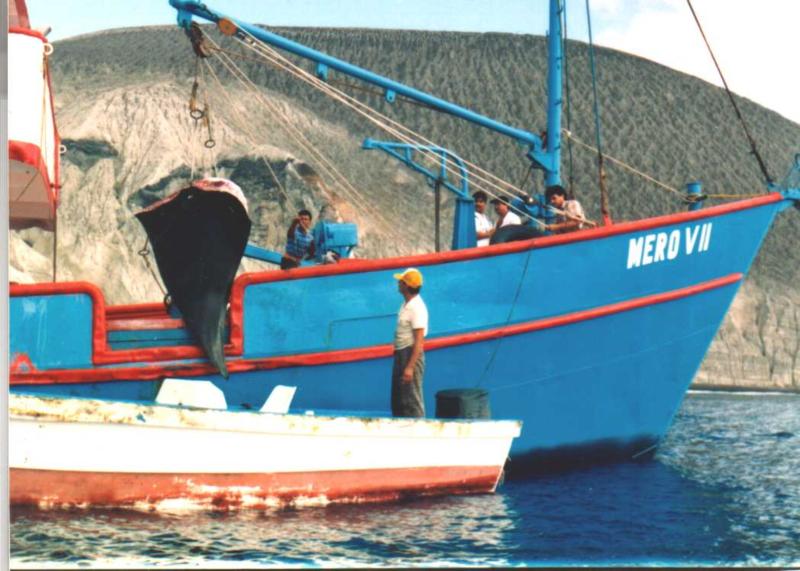 Painful footage, The 1994 Manta masacre at San Benedicto Island 1994