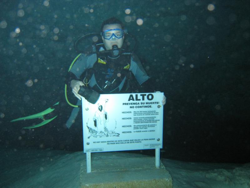 dos ojos cenotes, playa del mexico