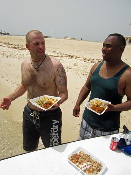 Da Boyz chowing down