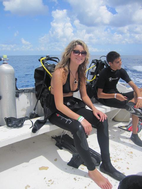 Before dive in Cozumel