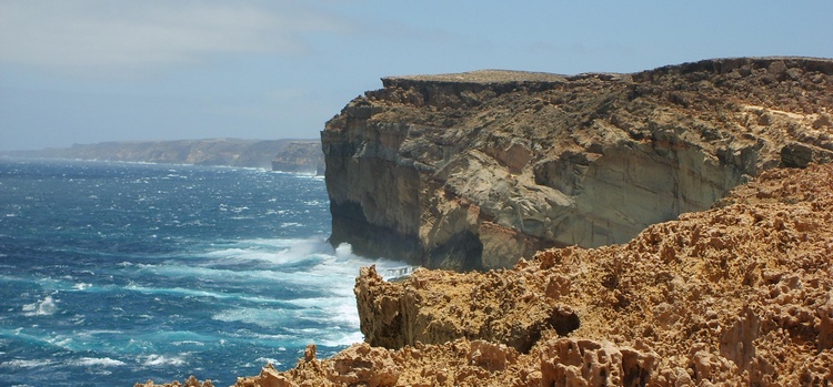 Steep point blow holes