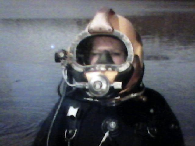 Commercial diving in the Mississippi