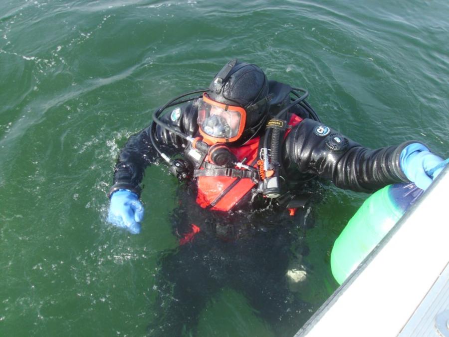 Diving dry and cold water