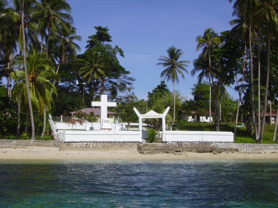 The Cross on Pulau Mansinum