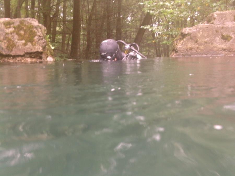 Diving the ’Power Dam’ in Schubert’s Gap, Bethel PA, along the Appalacian Trail.