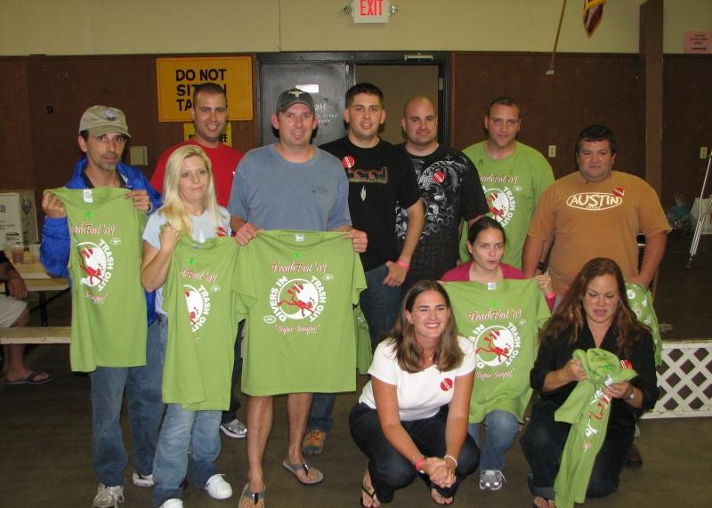 DiveBuddy Team accepting award for most aggregate weight (over 1 ton!) during TrashFest 2009