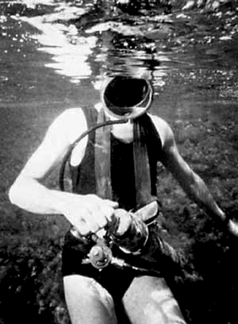 Scuba Diving Gear in History: 1924
