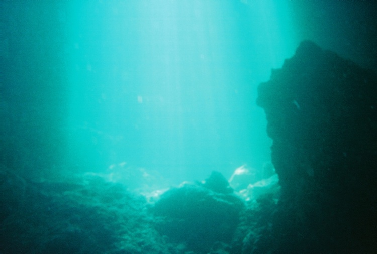 Devils Den 