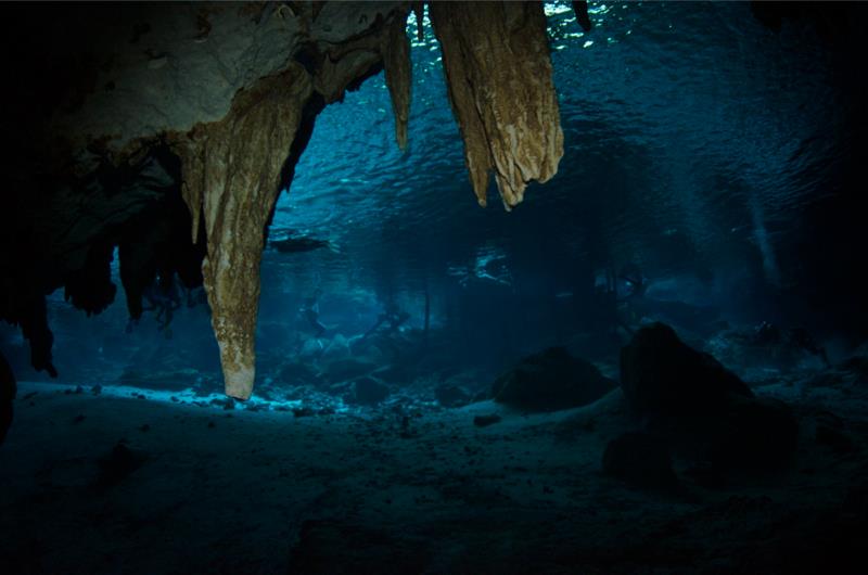 Cenote (mexico)