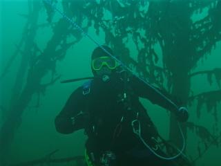 Ice dive Pit mahnomen 2/3