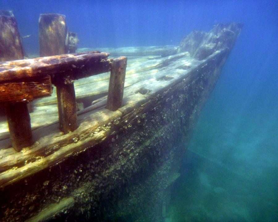 Another Great Lake wreck