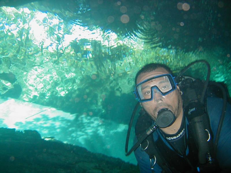 Cenote diving