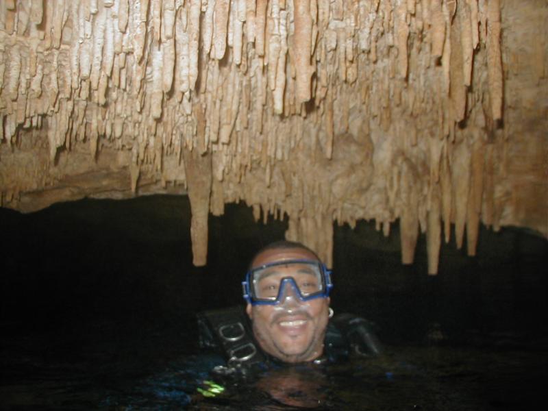 Cenote diving