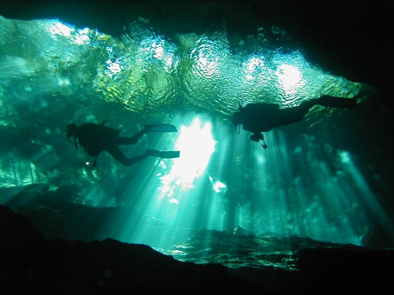 Cenote diving