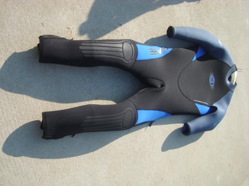 wetsuit3