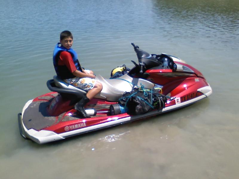 High speed scuba equipment relocation unit