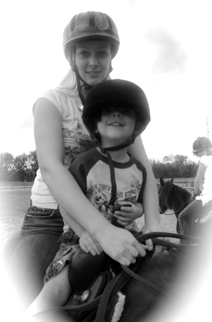 Horseback riding@Devil`s Den Fla