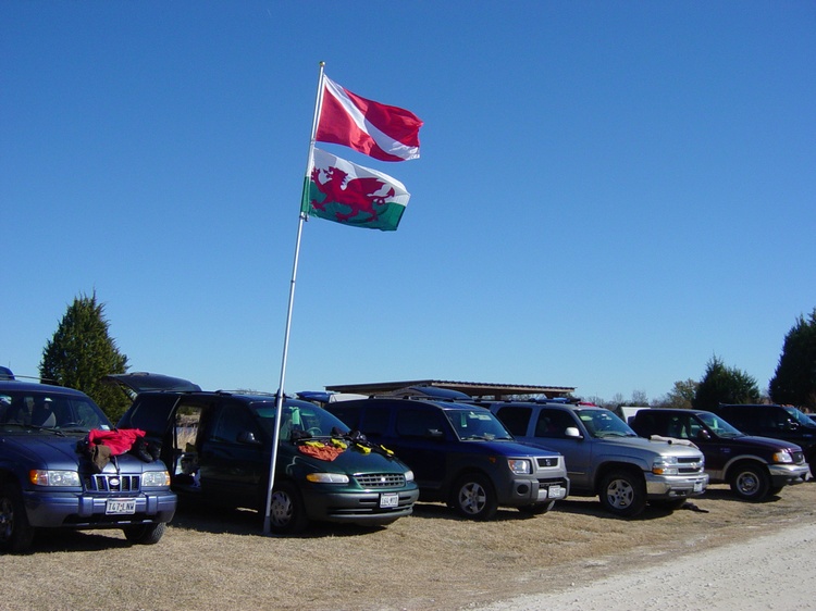 It`s not a dragon dive without our flags!!