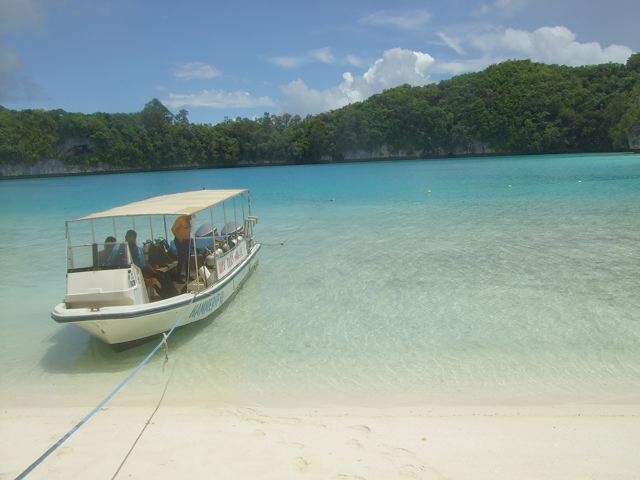 FROM VIKAS - LUNCH BREAK AFTER A DIVE @ PALAU