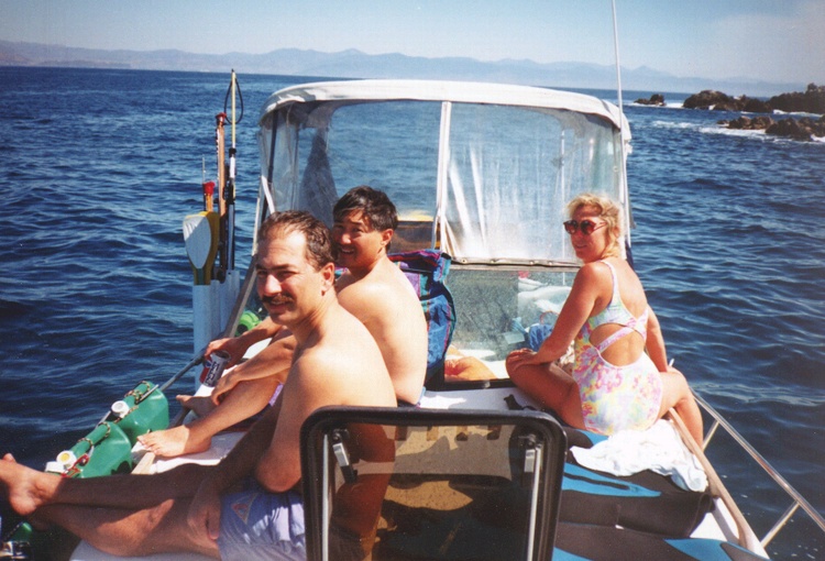 Diving at an Island off Baja Mexico, 1 time the water turn SILVER all around, so many fish