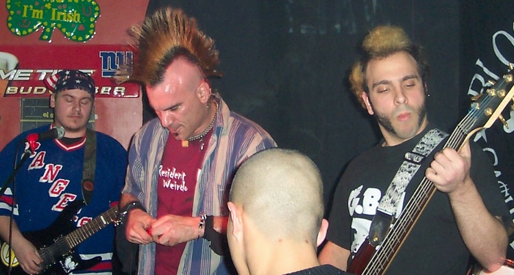 Gratuitous band shot