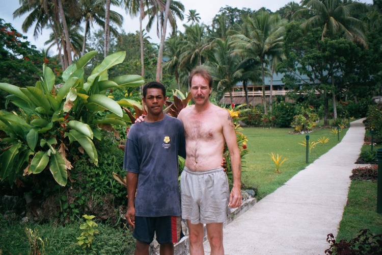 FIJI 2002