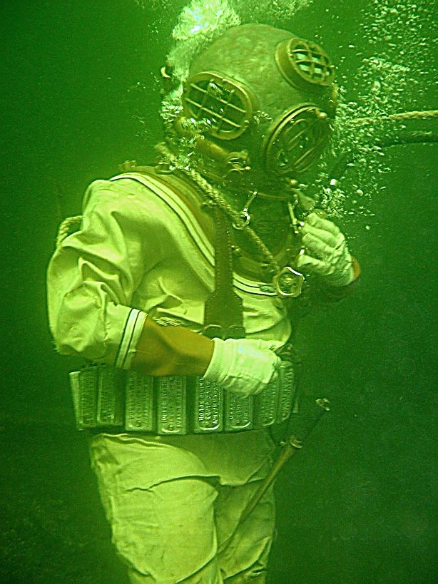 Marc diving