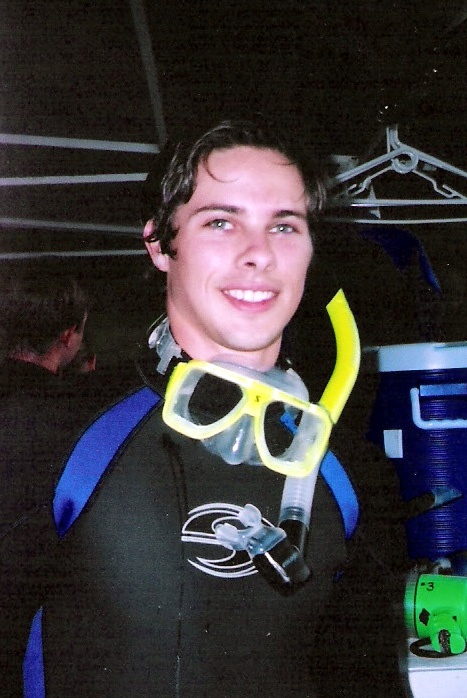 night diving