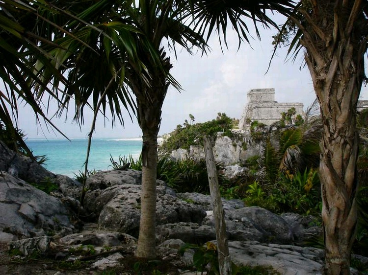 Tulum Ruins - The last vestige of the Mayan Civilization