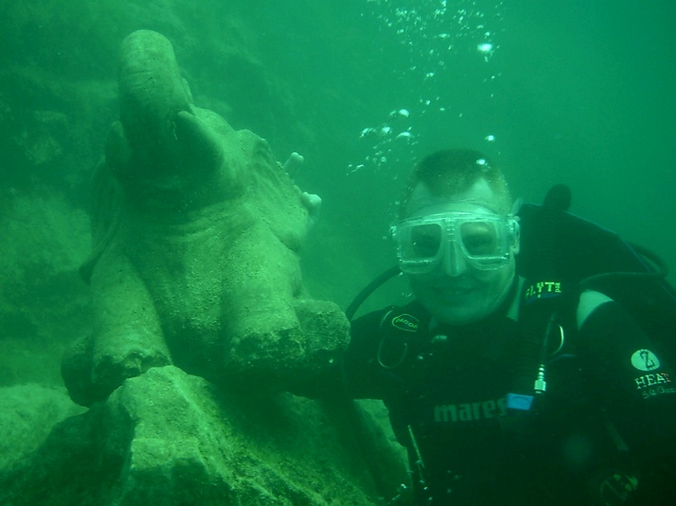 Quarry diving at Blue Springs, Indiana