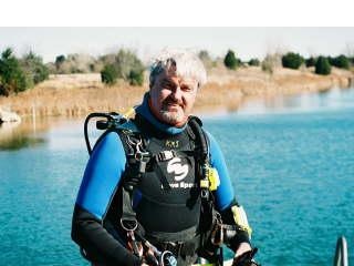 Polar Bear Dive at CSSP 2008...a survivor...lol