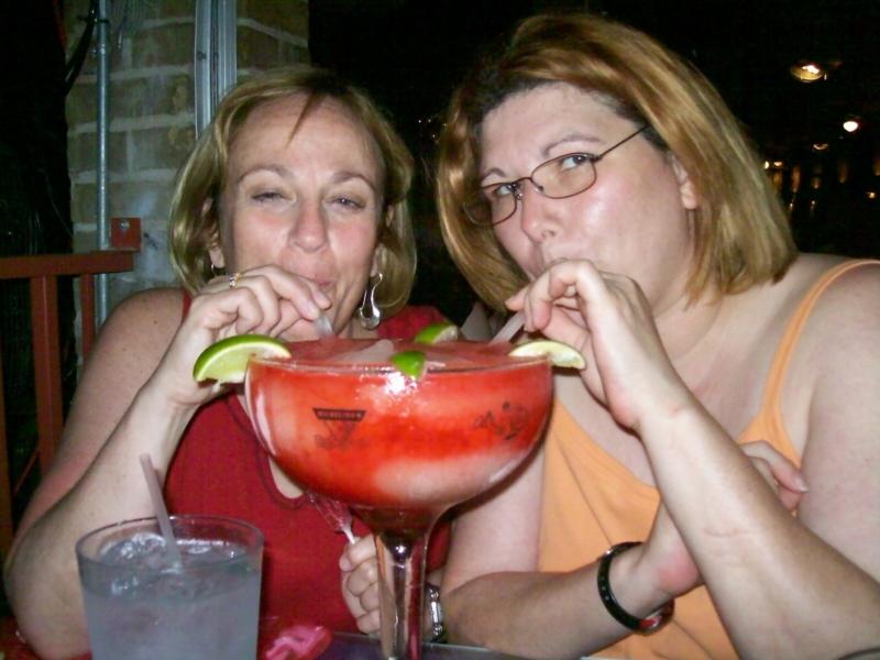 desertdiver and Jennifer sharing a margarita on the riverwalk