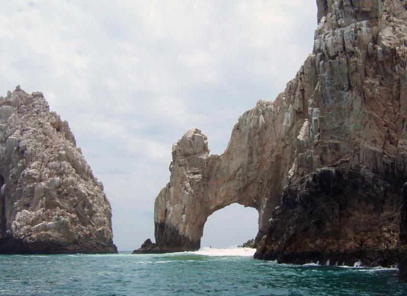 Cabo The Arch