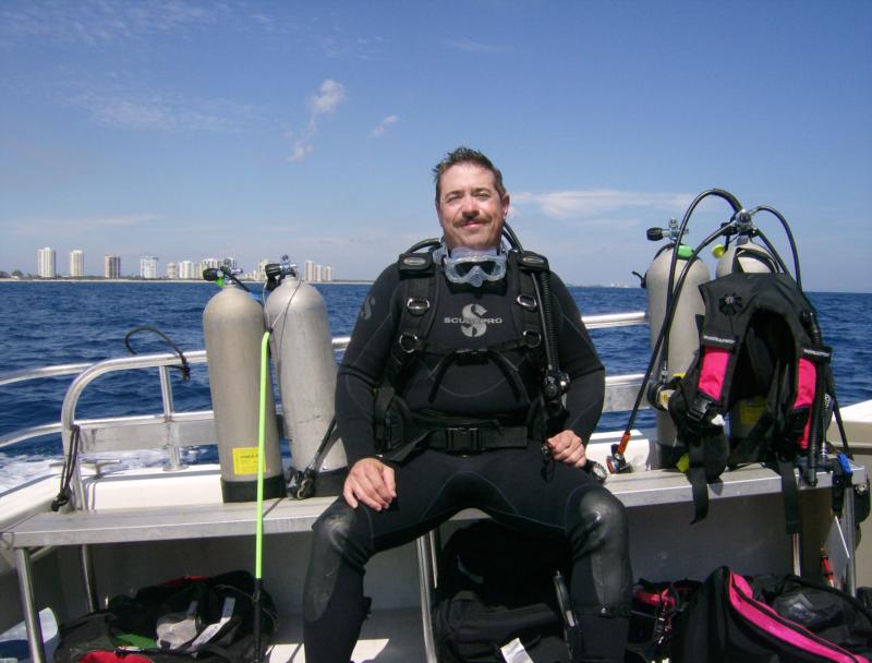 Drift diving off W. Palm Beach