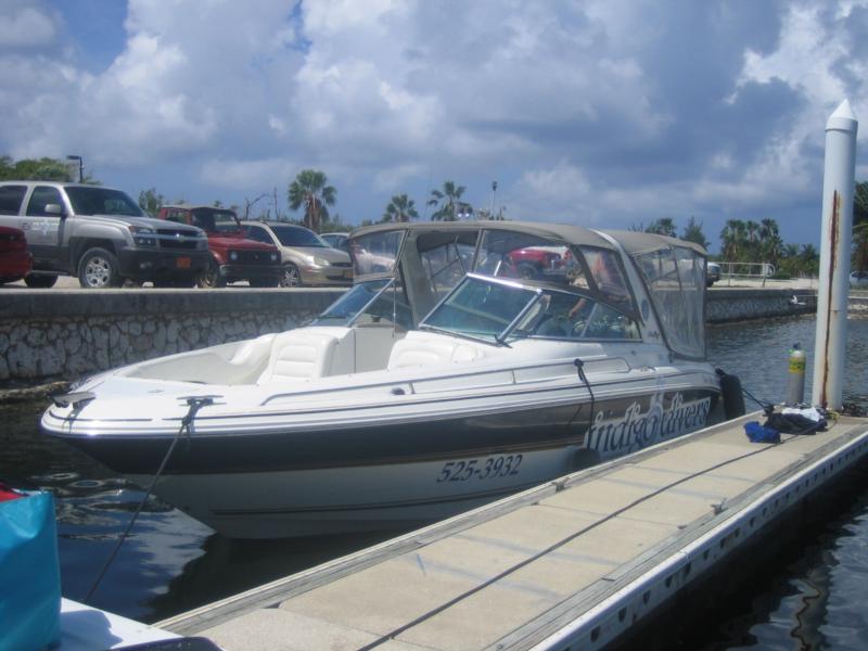 Indigo Divers Dive Boat  - (Grand Cayman - Sep 08)