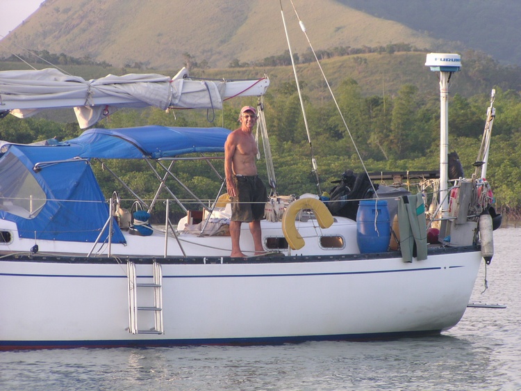 10/2007 - Mel`s sail/dive boat - Coron, PI