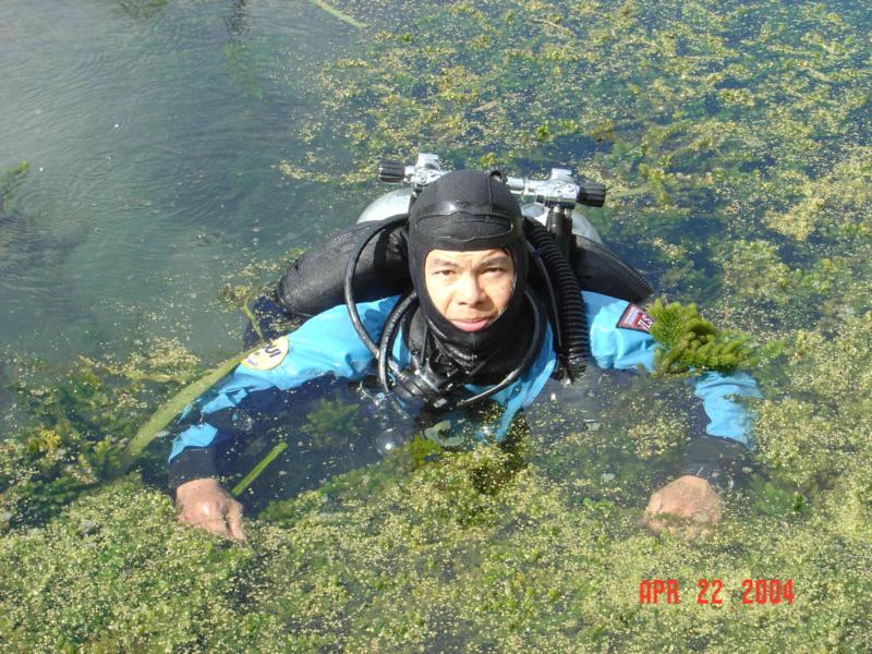 underneath that muck the water is as clear as air