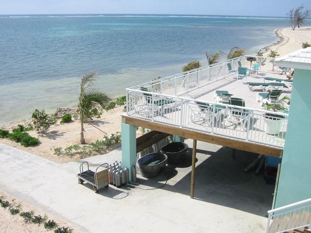 Cayman - Compass Point