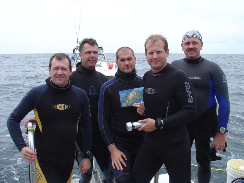 Group before time capsule dive