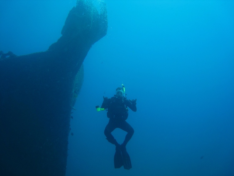 Hangin out at the Bow (Mahi Wreck)