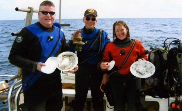 Artifacts from a dive off New Jersey.  Great Issac shipwreck.  Jersey diving Rules !!!!!