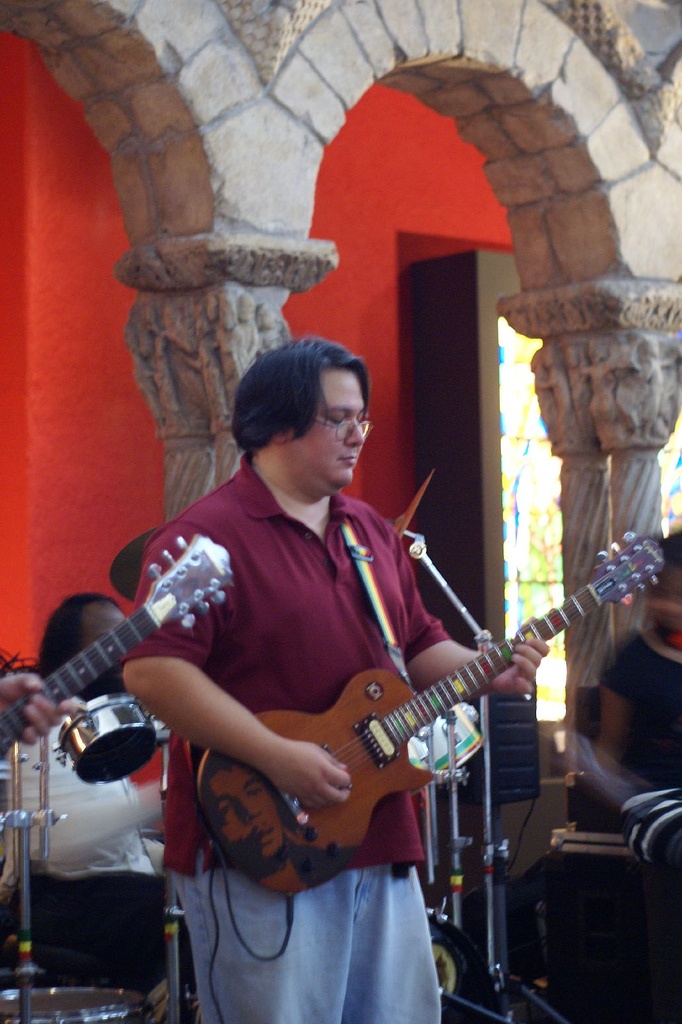 Playing a gig at the Toledo Museum of Art, Dec. `07