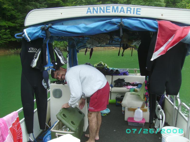 Kenny, Dive Buddy. My Boat@Dale Hollow