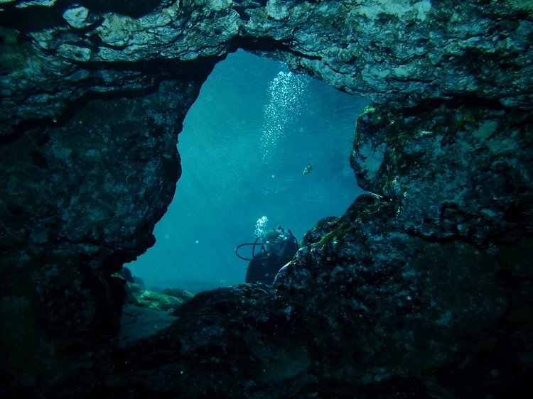 Gennie cavern entrance