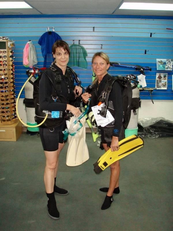 My friend/instructor in St. Thomas and me (I`m on the left)
