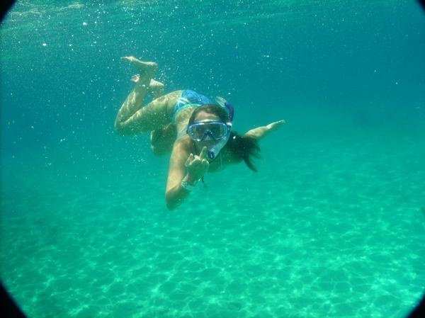 One of my classier moments in Cozumel. The water was about 25 ft. deep here. Viz - endless!