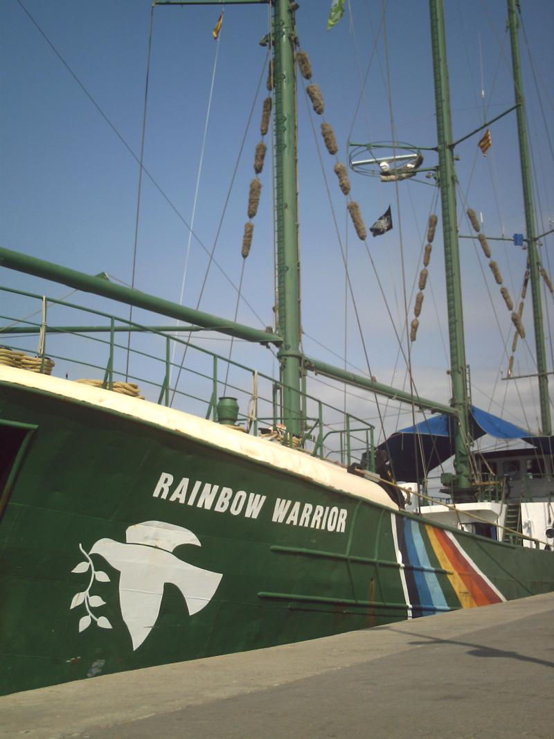 Greenpeace - Hippie Boat