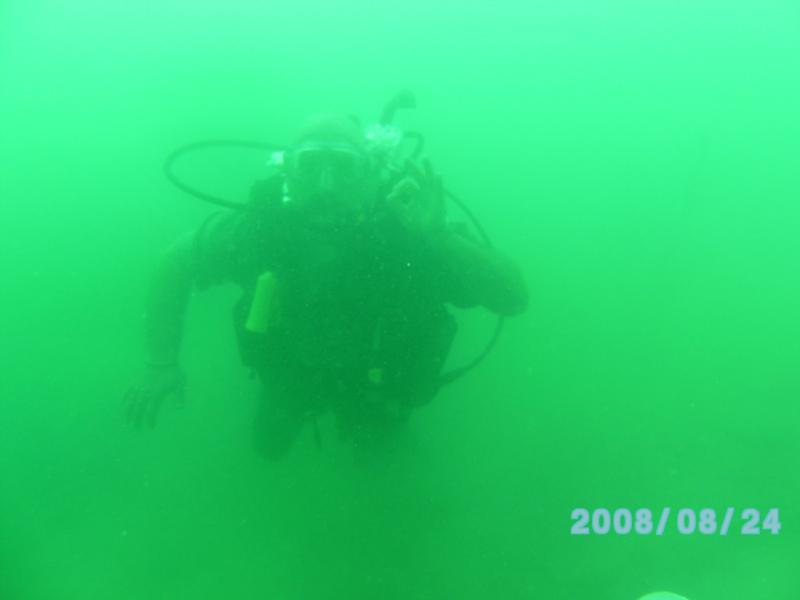 Aug 24th, Diver in Lake Pleasant, enjoying the dive