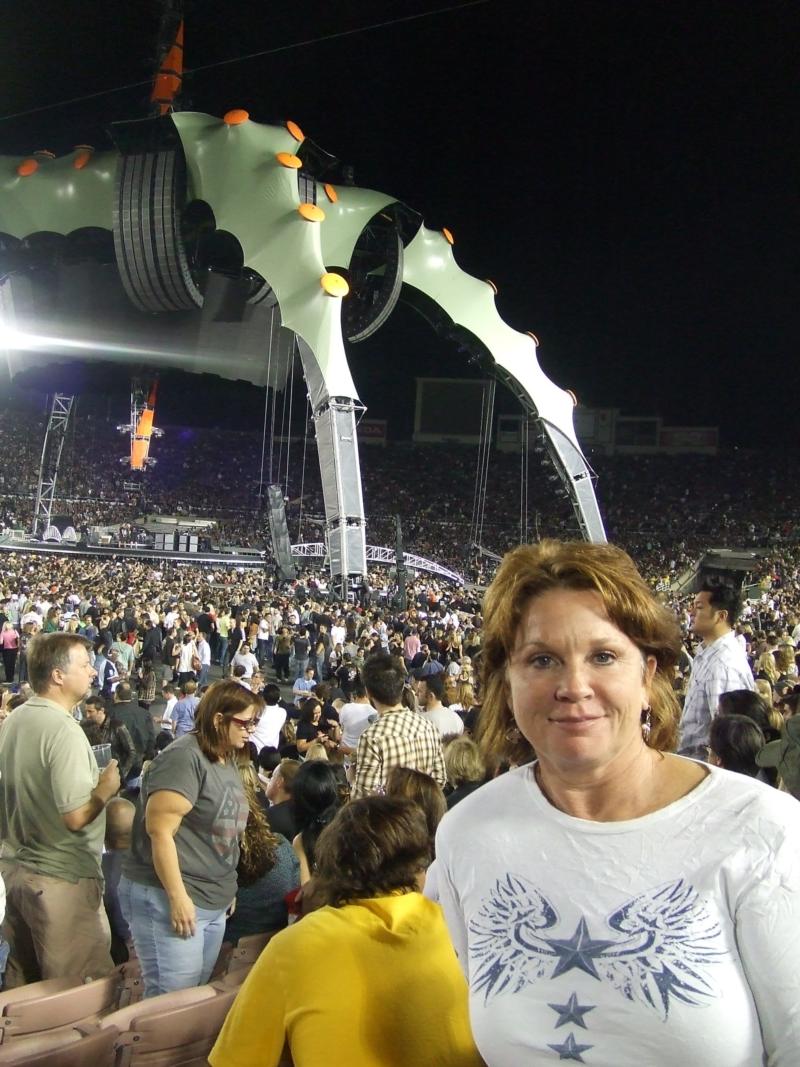 u2 at rose bowl