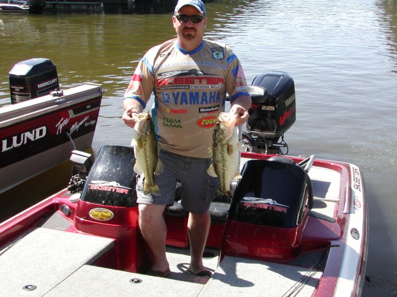 Fishing a bass tournament on Lake Conroe 2008